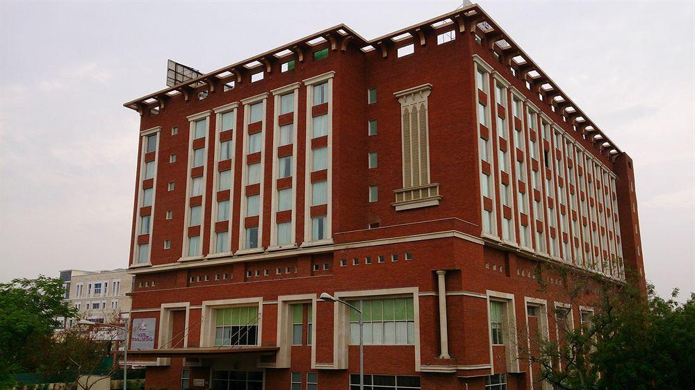 Royal Orchid Central Jaipur, Bani Park Buitenkant foto